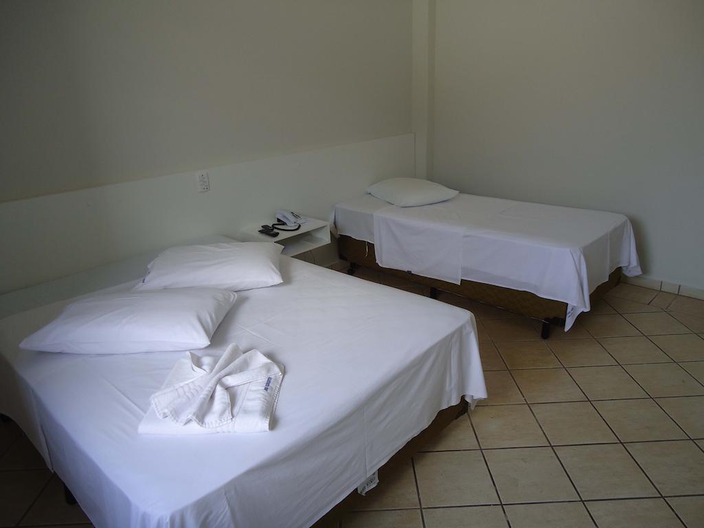 Big Executive Hotel Araguari Room photo
