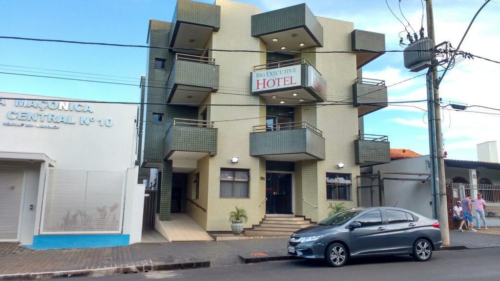 Big Executive Hotel Araguari Exterior photo
